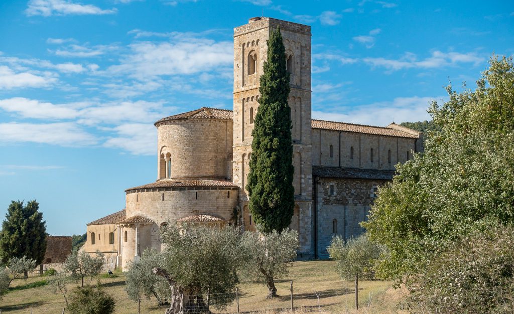 abbey tuscany