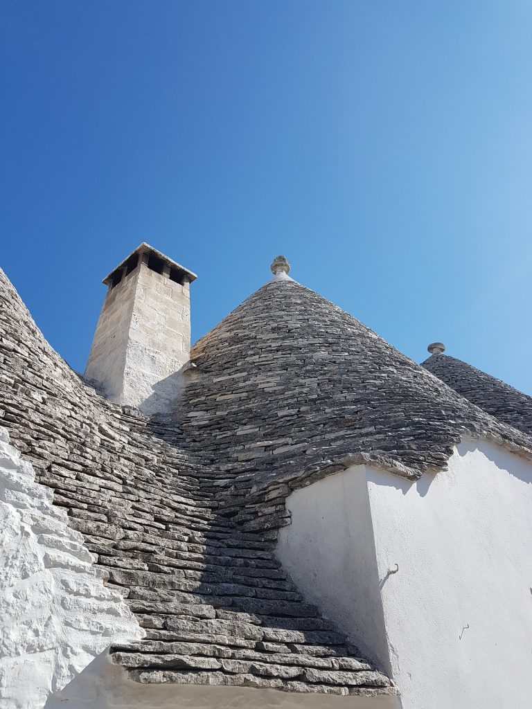 puglia trulli